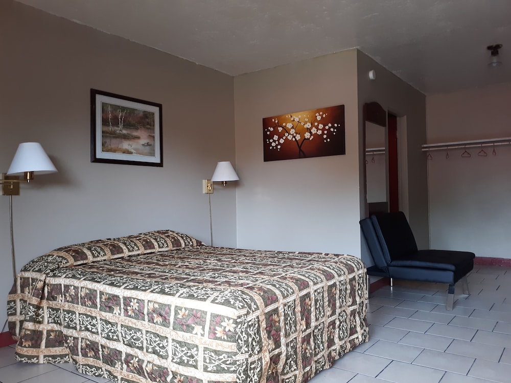 Room, 1 Queen Bed, Non Smoking photo 1