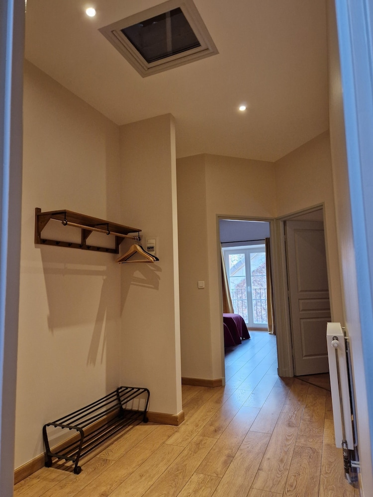 Family Room photo 2