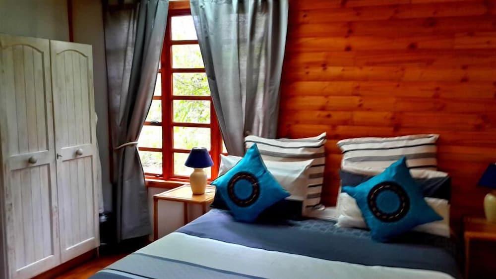 Romantic Chalet, 1 Bedroom, Non Smoking, Bathtub photo 2