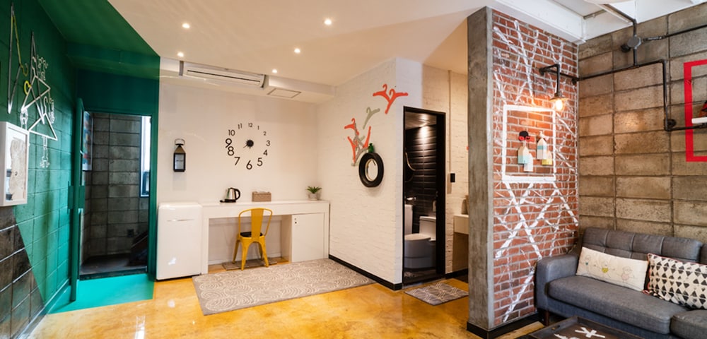 Duplex, 2 Bedrooms (Green Pop) - Photo 3
