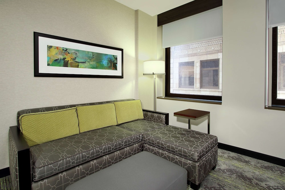 Suite, 1 King Bed, Non Smoking (2 Rooms) photo 3