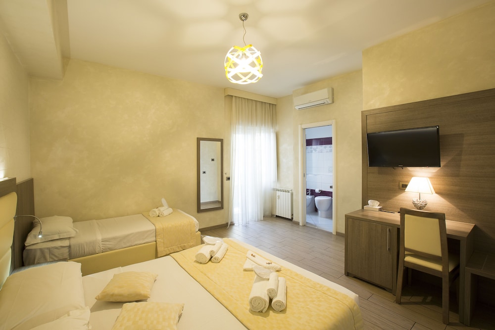 Triple Room photo 2