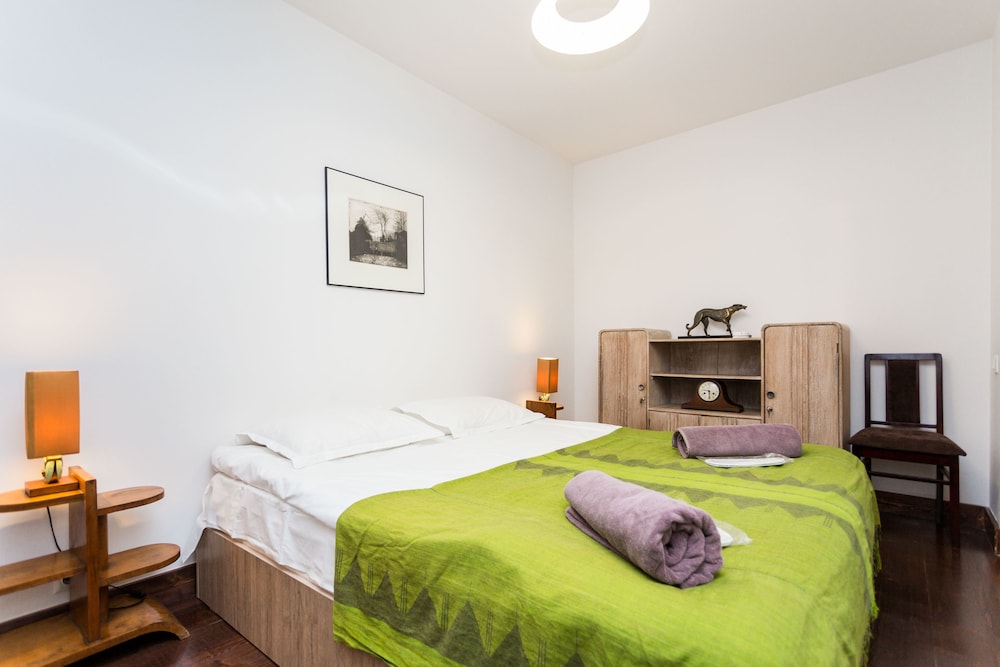 Family Quadruple Room, 2 Bedrooms, Garden View, Garden Area photo 3
