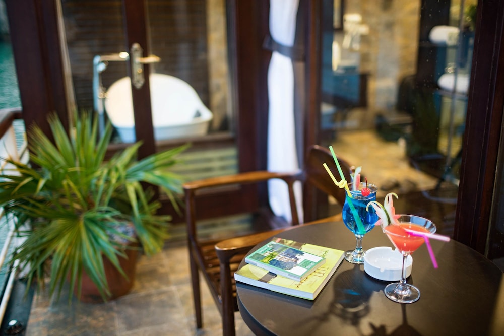 Suite with Private Balcony for 1 person photo 3