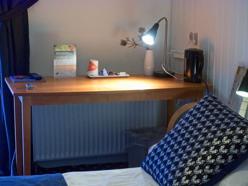 Economy Room (Motel) - Photo 12