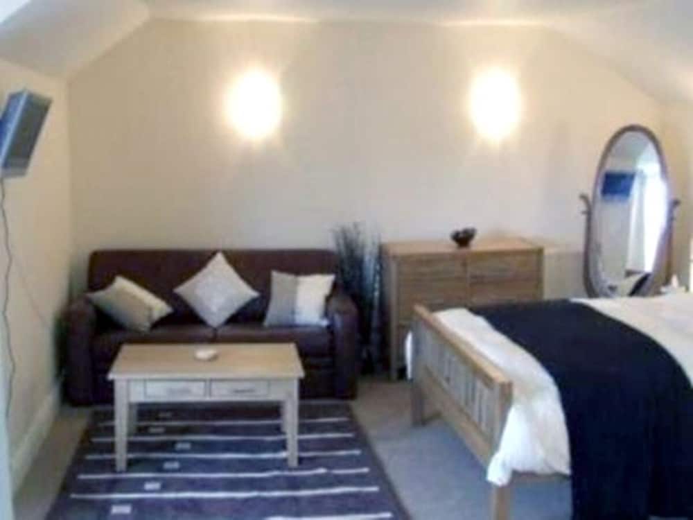 Standard Double Room, Ensuite, Harbor View photo 2