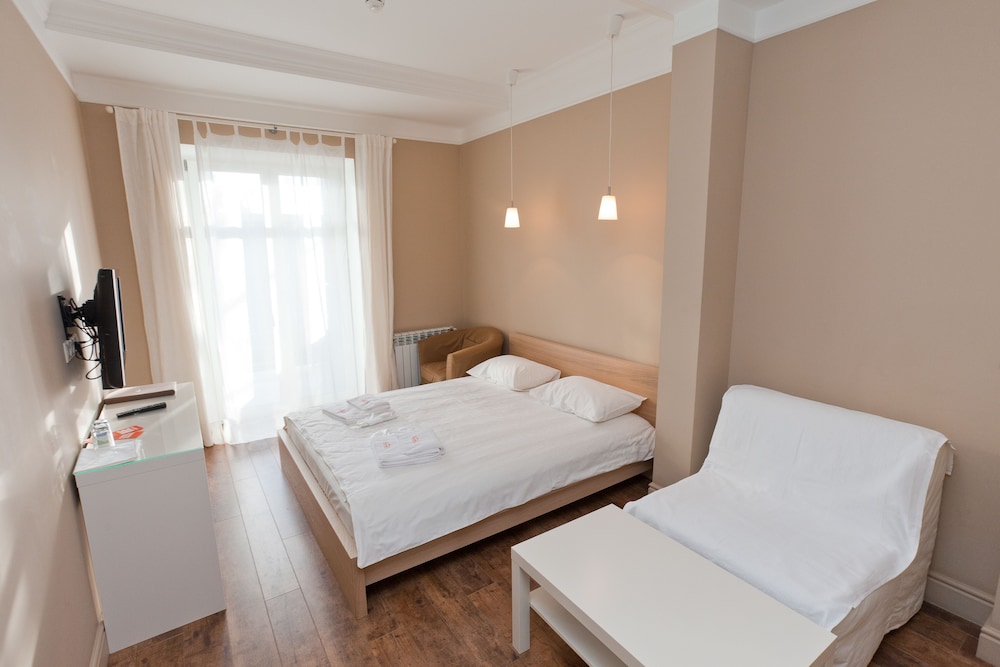 Standard Double Room, 1 Queen Bed, Balcony