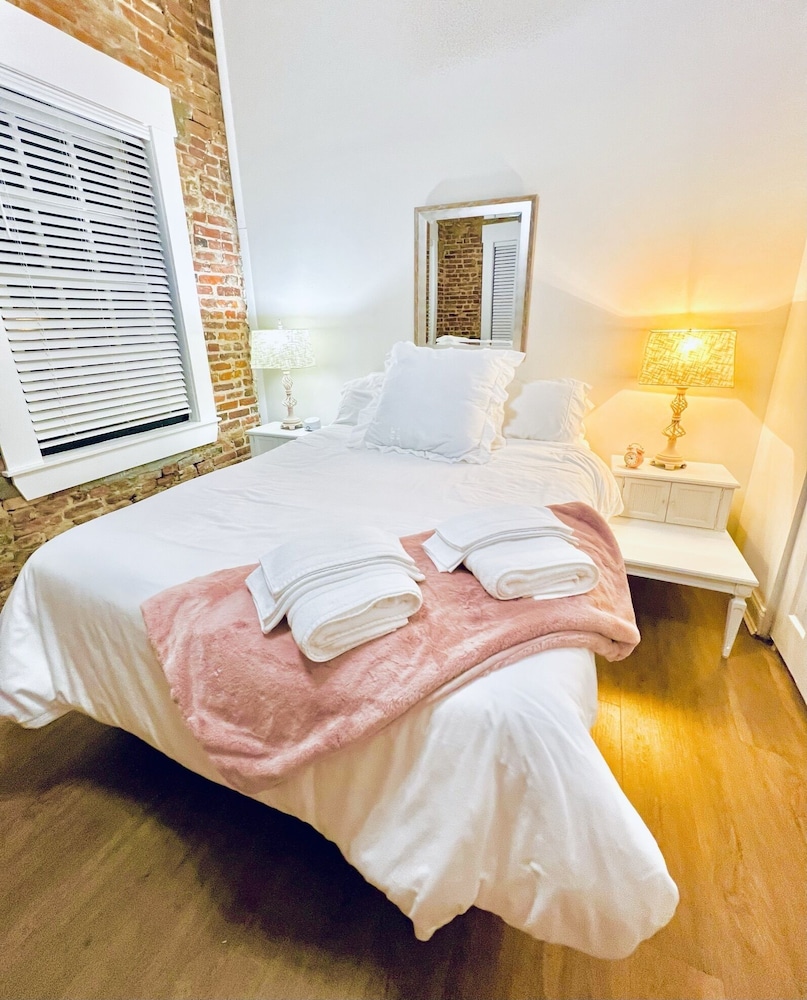 Blushing Front Street Suites