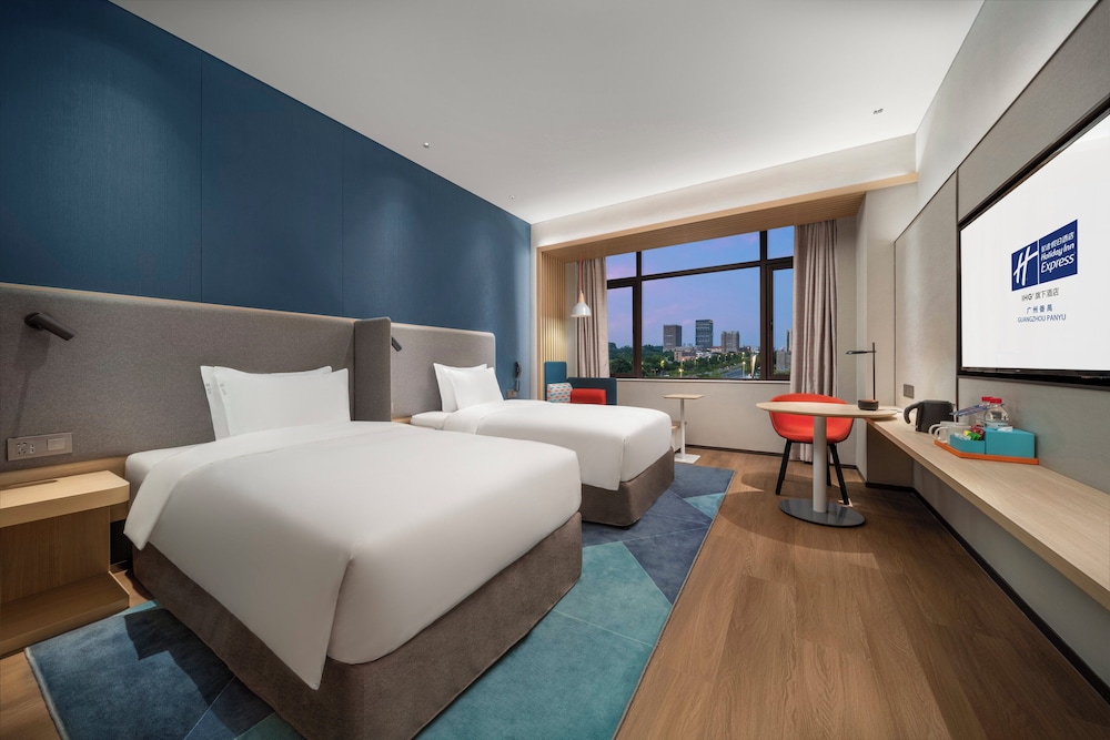 Room (Specialty) - Photo 4