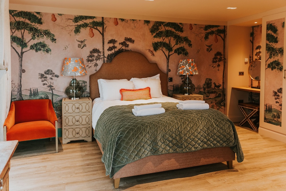 Farmhouse Superior Room