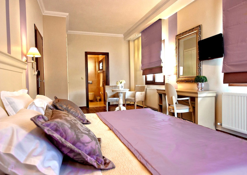 Standard Double or Twin Room photo 2