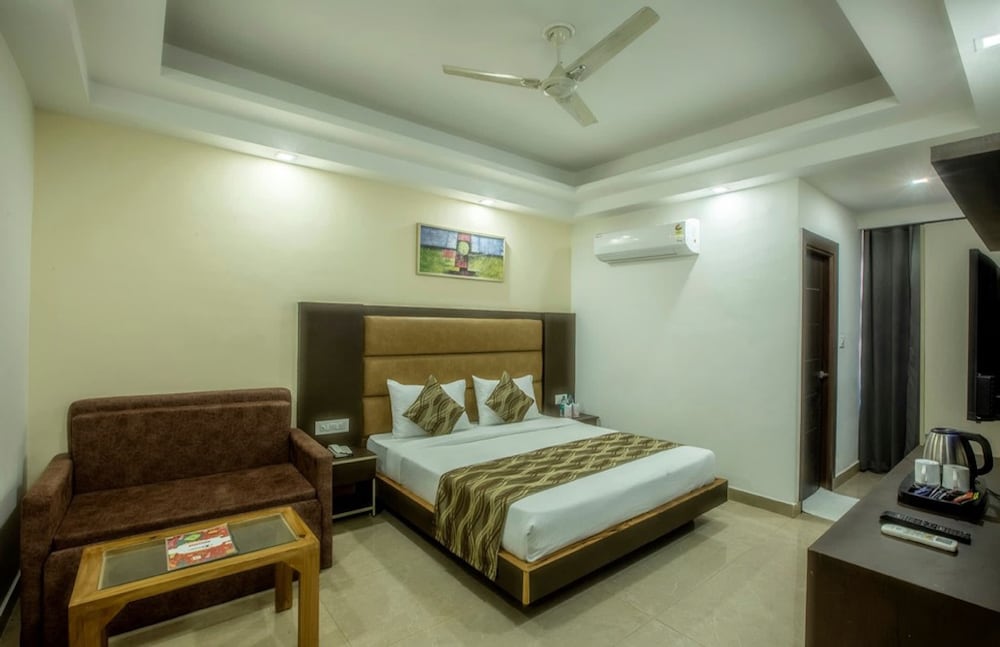 Club Double Room, Mountain View