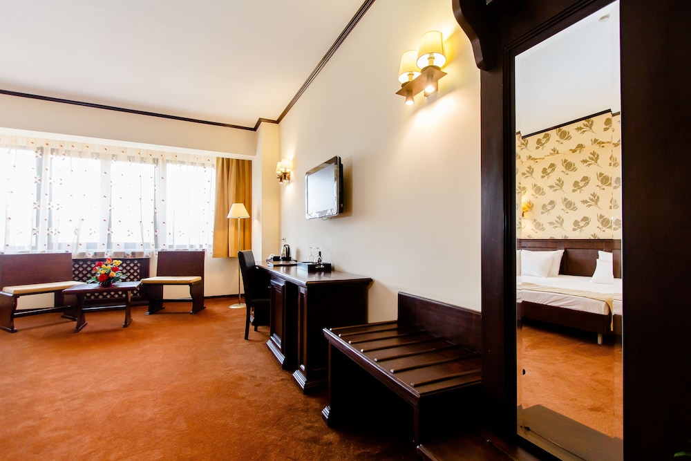 Executive Double Room - Photo 12