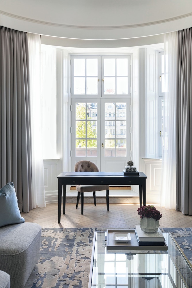 Suite (The Nobel) - Photo 7