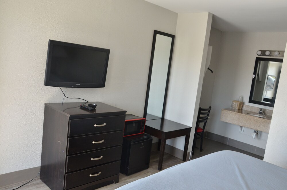 Basic Single Room photo 2