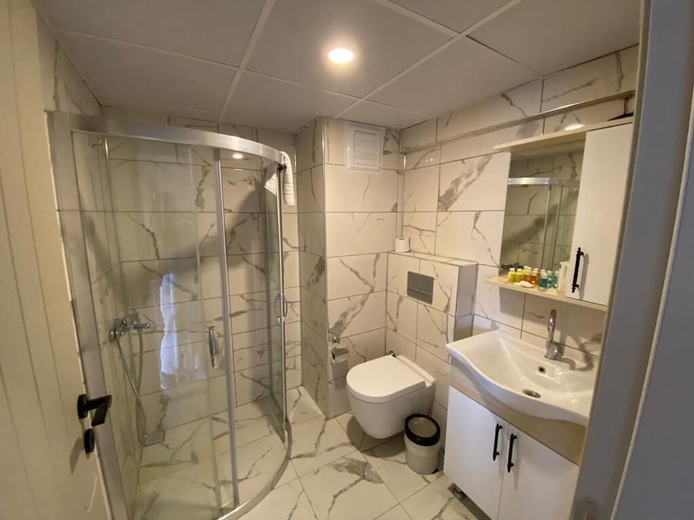 Standard Room photo 2