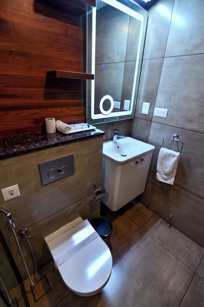 Deluxe Double Room photo 3