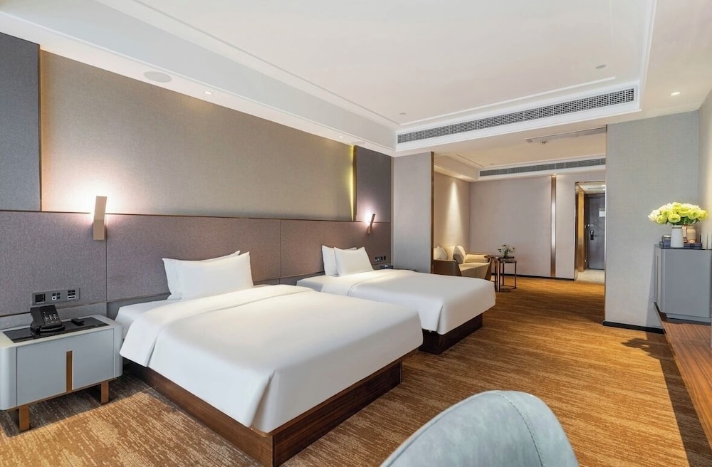 Luxury Twin Room