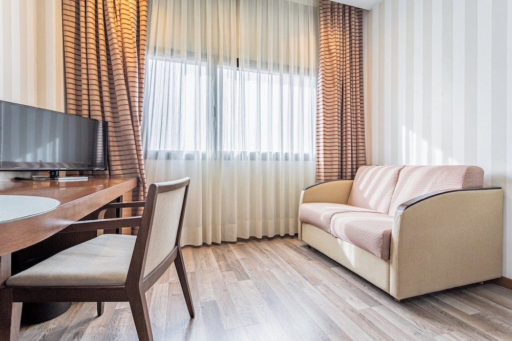 Classic Double Room