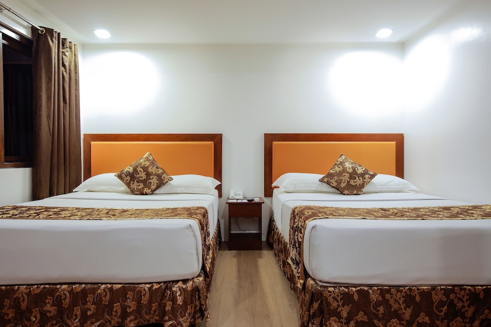Deluxe Room - Photo 5