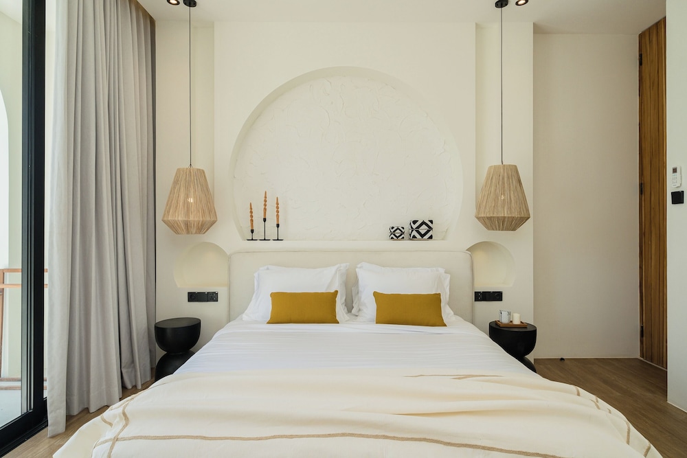 Luxury Villa, 1 King Bed, Private Pool, Pool View