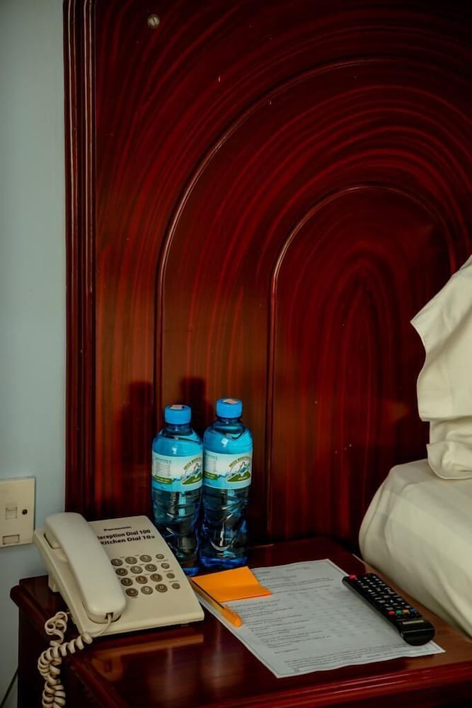Standard Room, 1 King Bed, Private Bathroom, City View