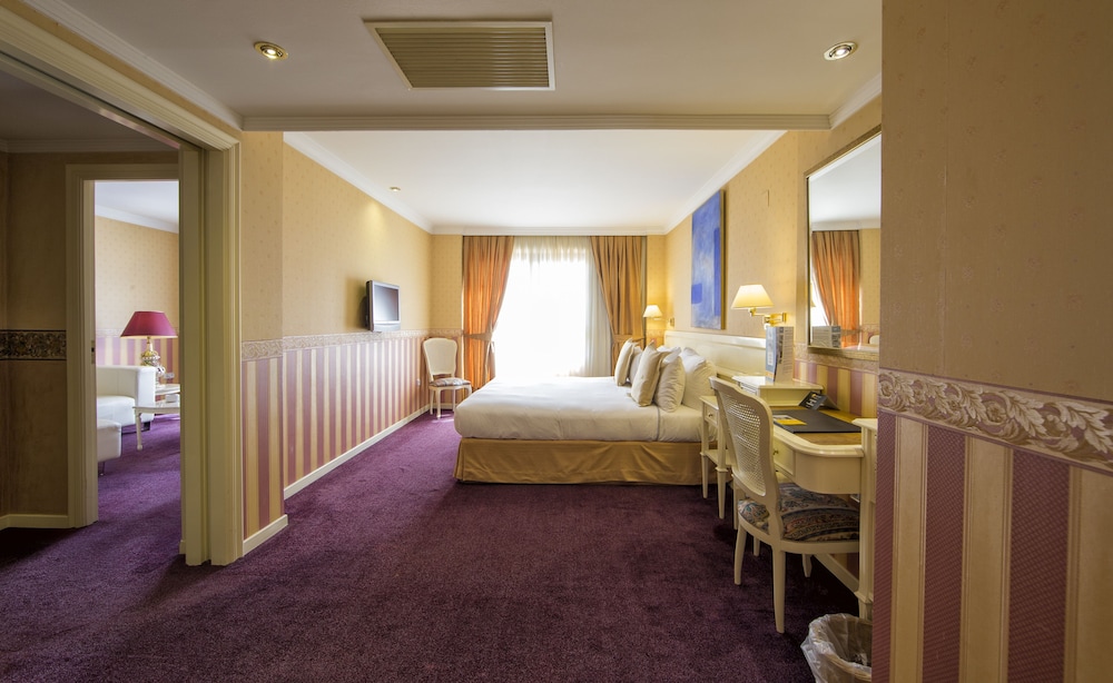 Junior Suite - Photo 2