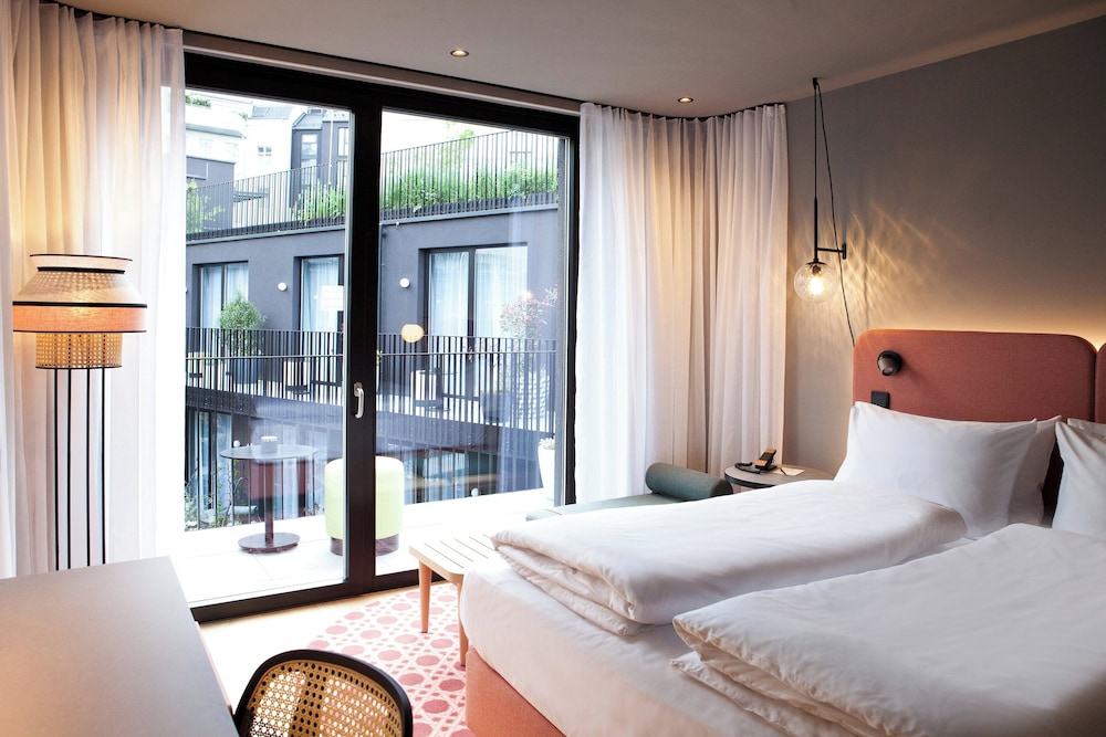 Standard Room, 1 Queen Bed (Balkon)