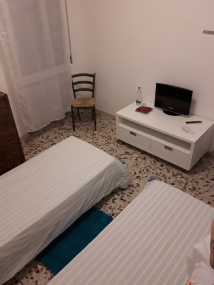 Double Room, 2 Twin Beds photo 1
