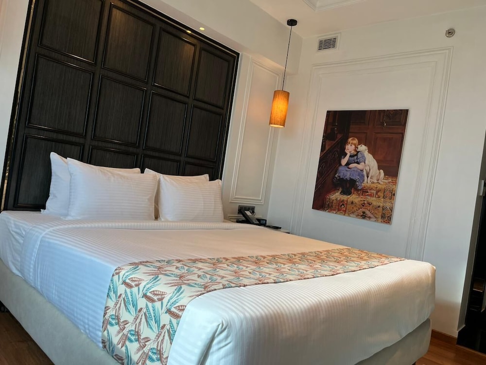 Executive Room photo 3