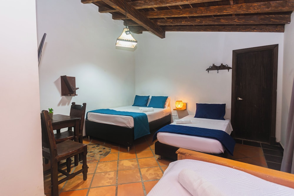 Basic Quadruple Room photo 1