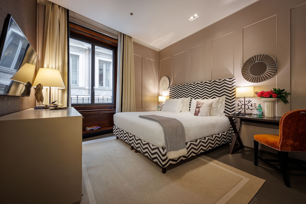 One Bedroom Prestige Suite
