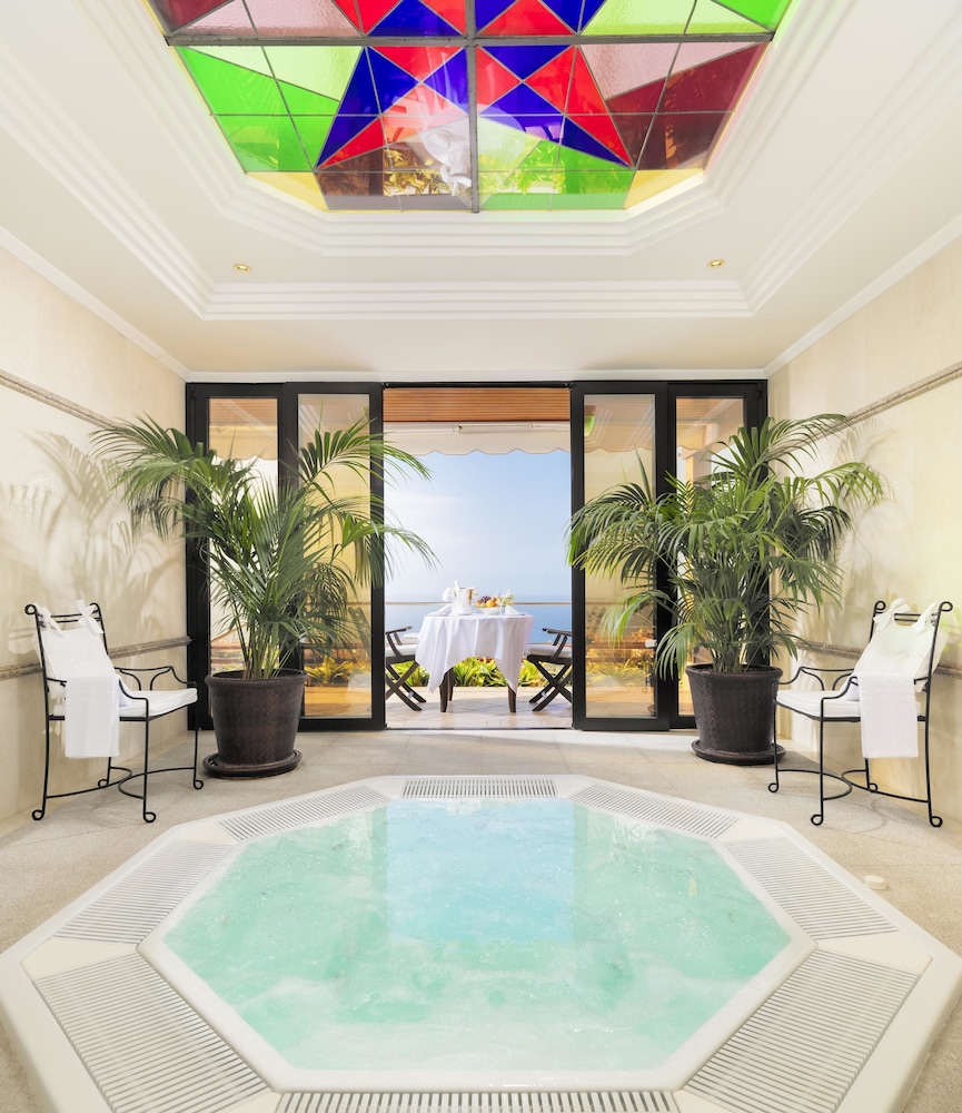 Presidential Suite (Penthouse), Balcony