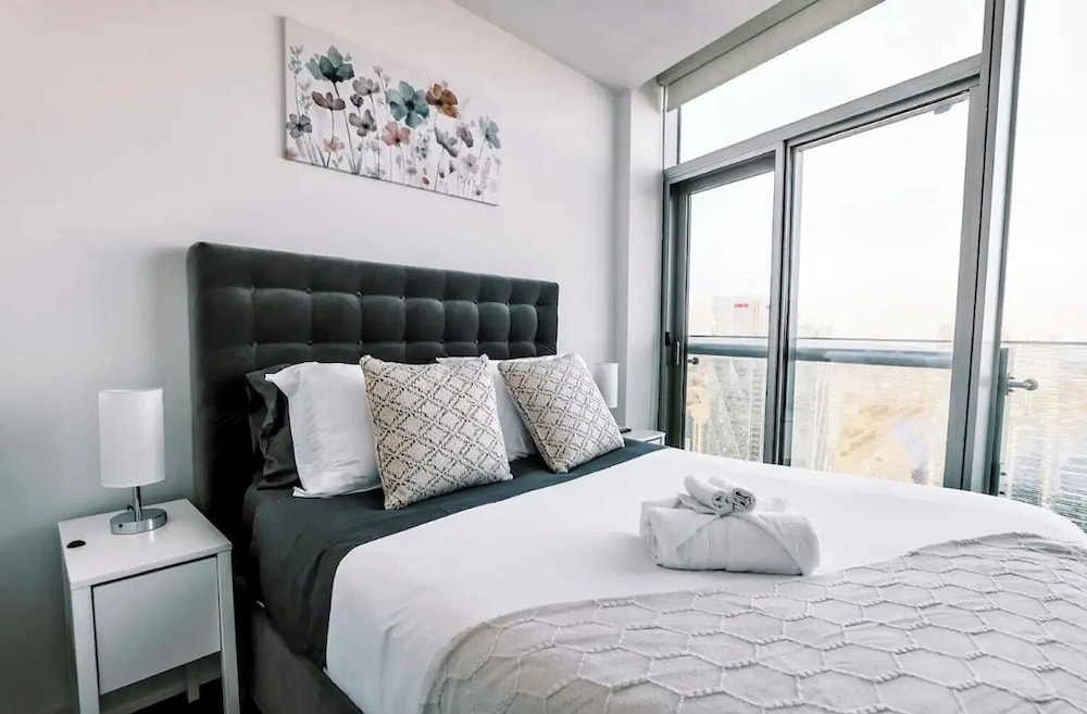 Presidential Suite, City View