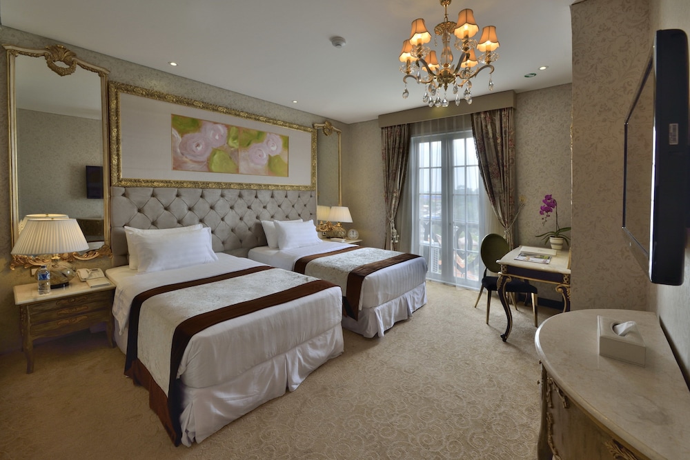 Deluxe Twin Room photo 3