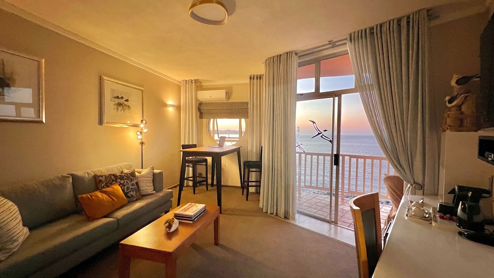 Luxury Suite photo 3