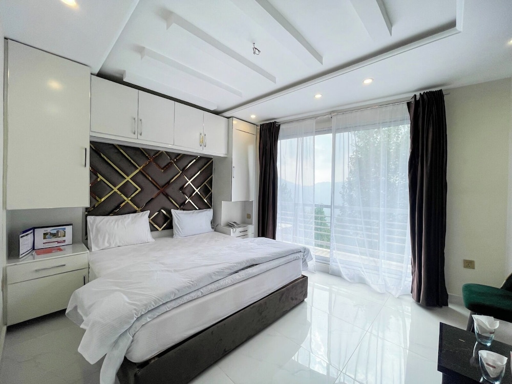 Superior Apartment, Valley View