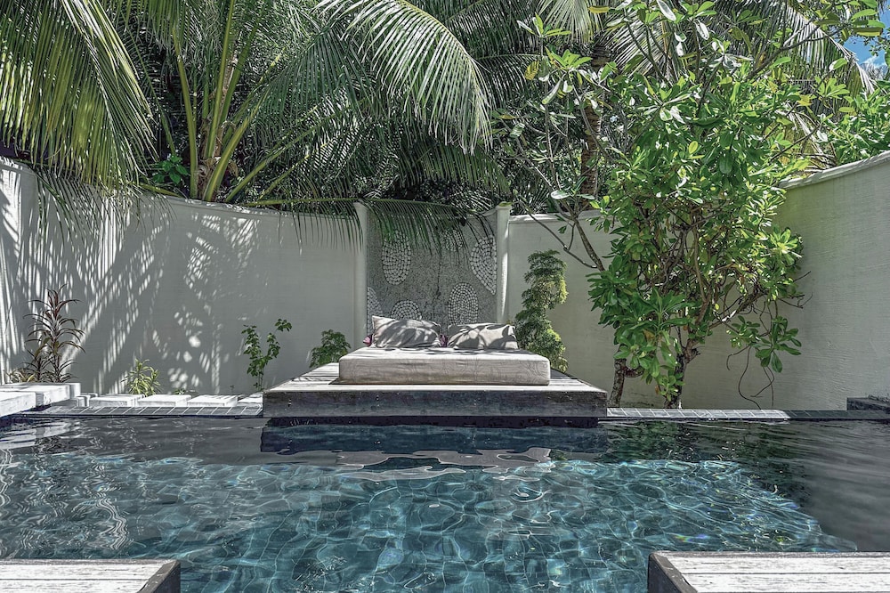 Beach Villa with Private Pool photo 1