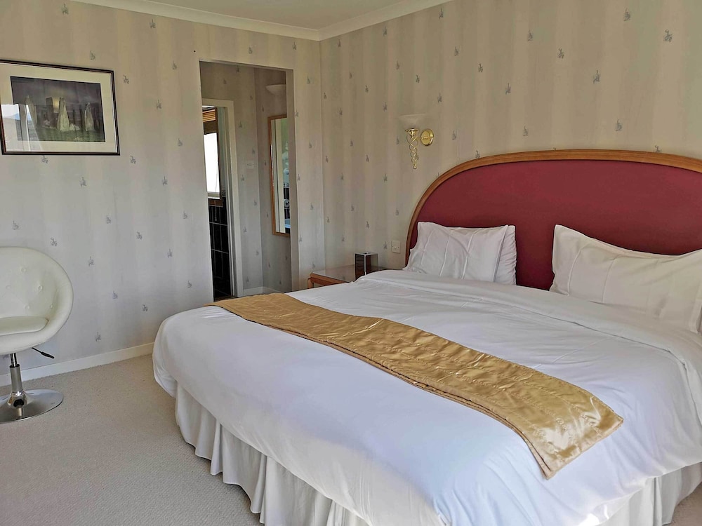 Double Room, 1 King Bed (Loch Roag Superior) photo 3