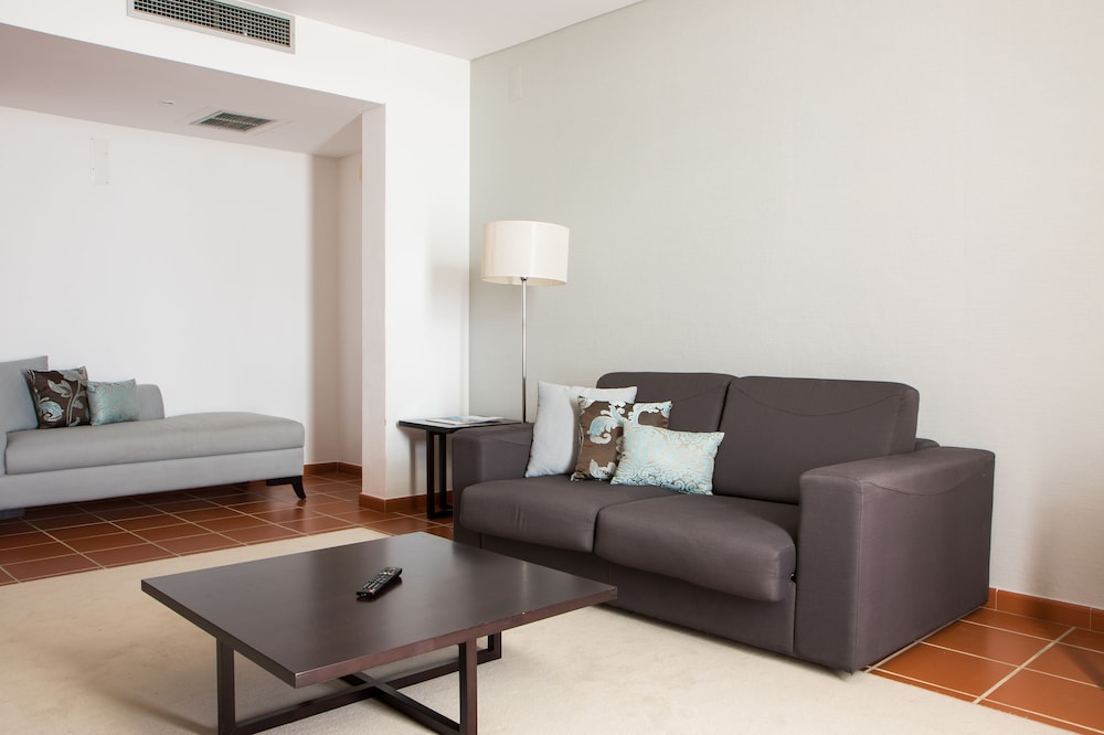 Standard Suite photo 2
