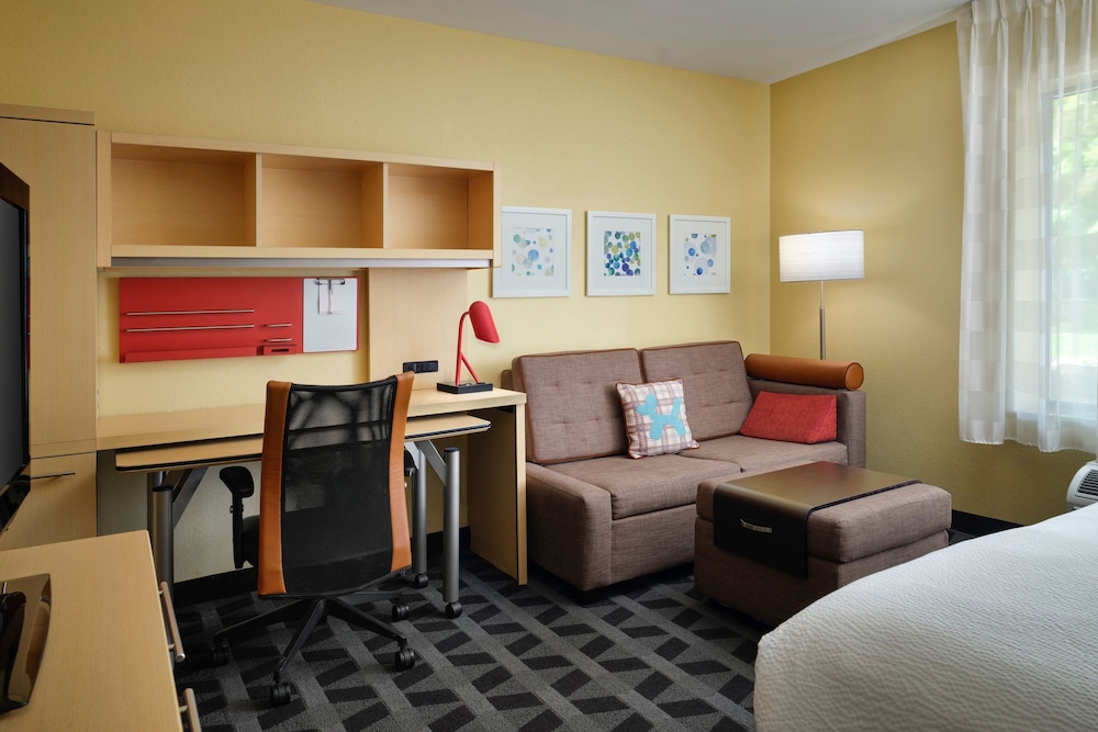 Studio Suite, 1 King Bed with Sofa bed photo 1