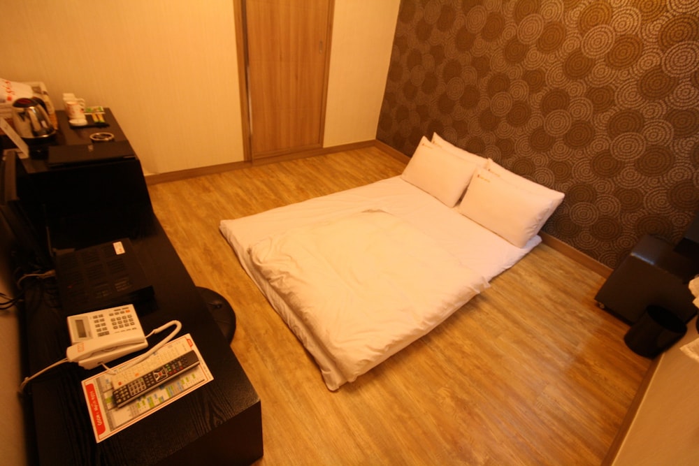 Traditional Ondol Room (2 person) photo 2