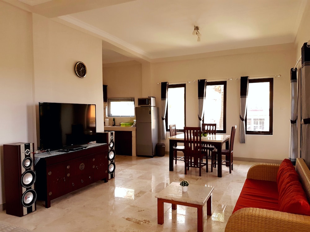Deluxe Double Room, 1 King Bed, Ocean View photo 2