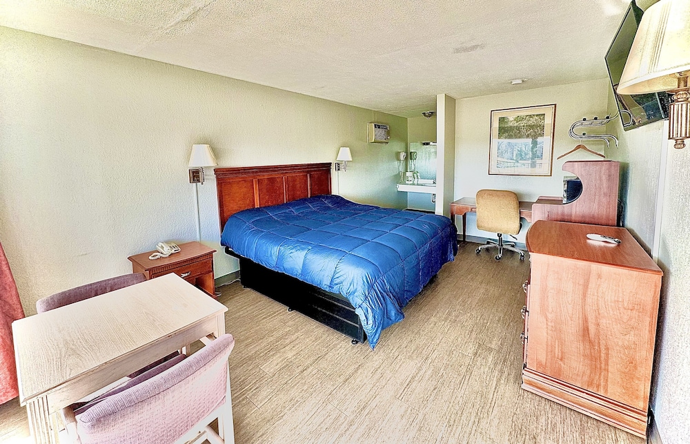 Rodeway Inn Church Hill - Tri Cities Area, Photo 6