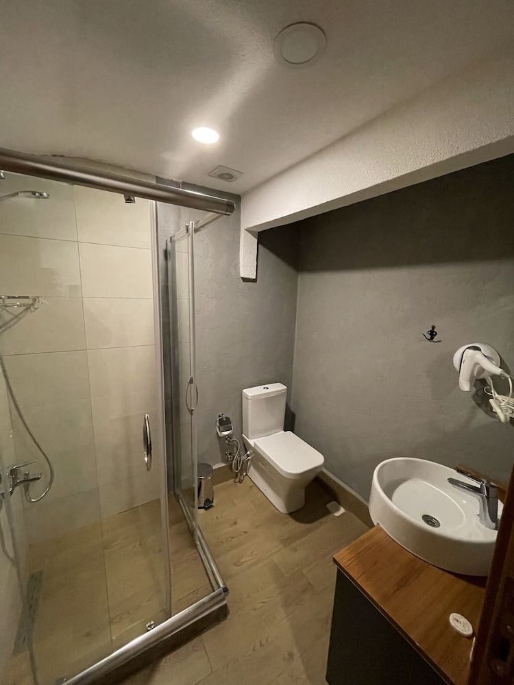 Standard Room - Photo 6