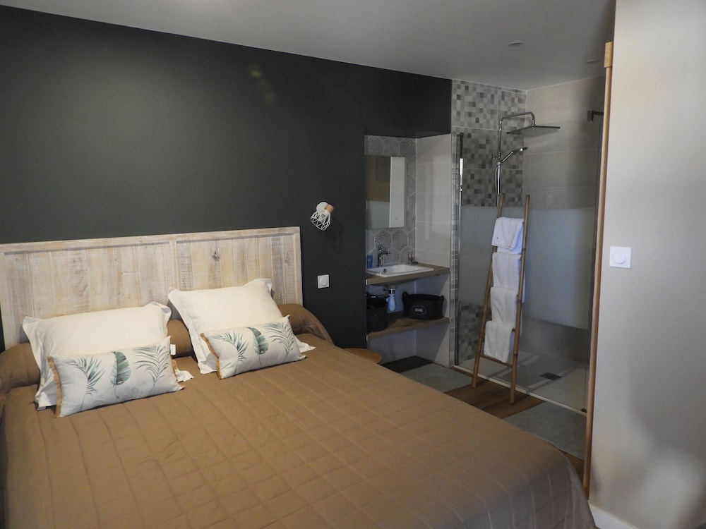 Comfort Double Room (Chambre 6 confort)