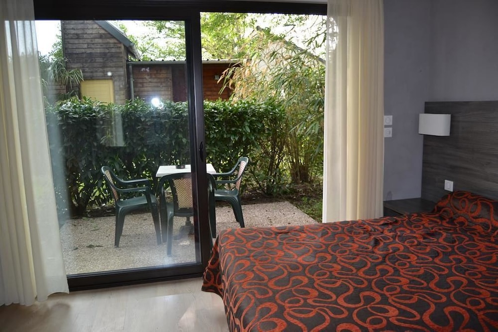 Comfort Room, Terrace photo 1