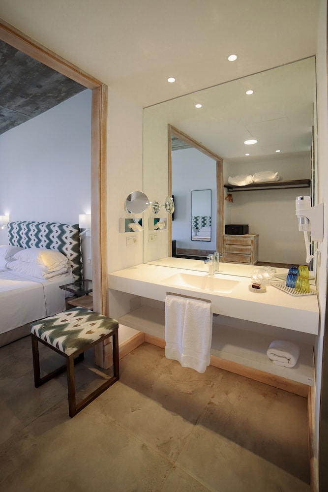 Double Room (La Rosata Garden) photo 3