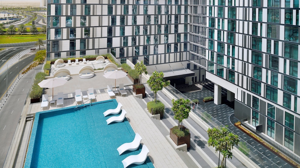 Suite, 1 Bedroom, Non Smoking, Kitchen (Pool View) photo 2