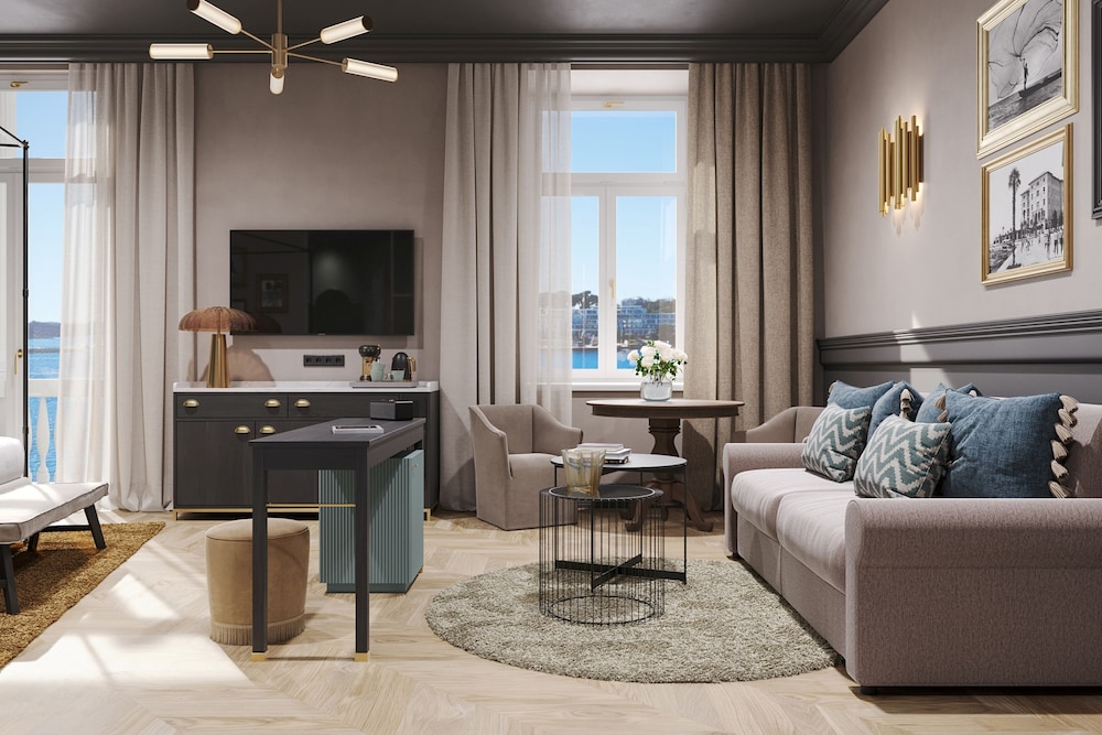 Superior Suite for 2+2 Seaview